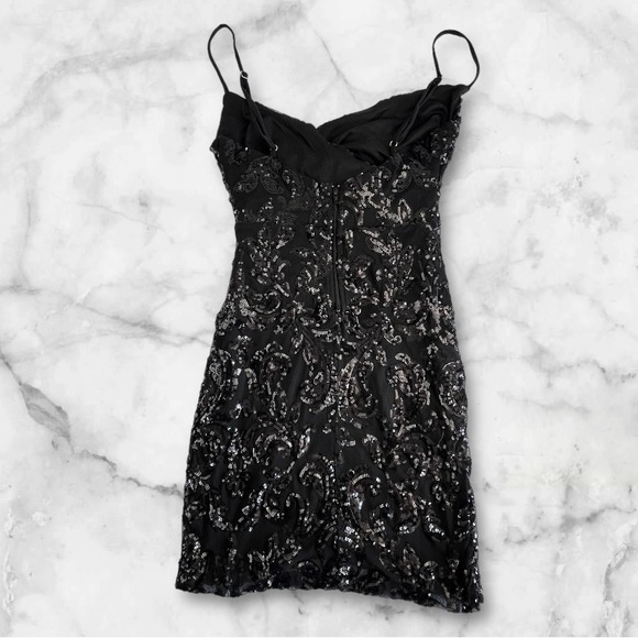 Windsor Black Sequin Mini Dress with Side Slit Spaghetti Strap Sz: XS - Picture 4 of 12